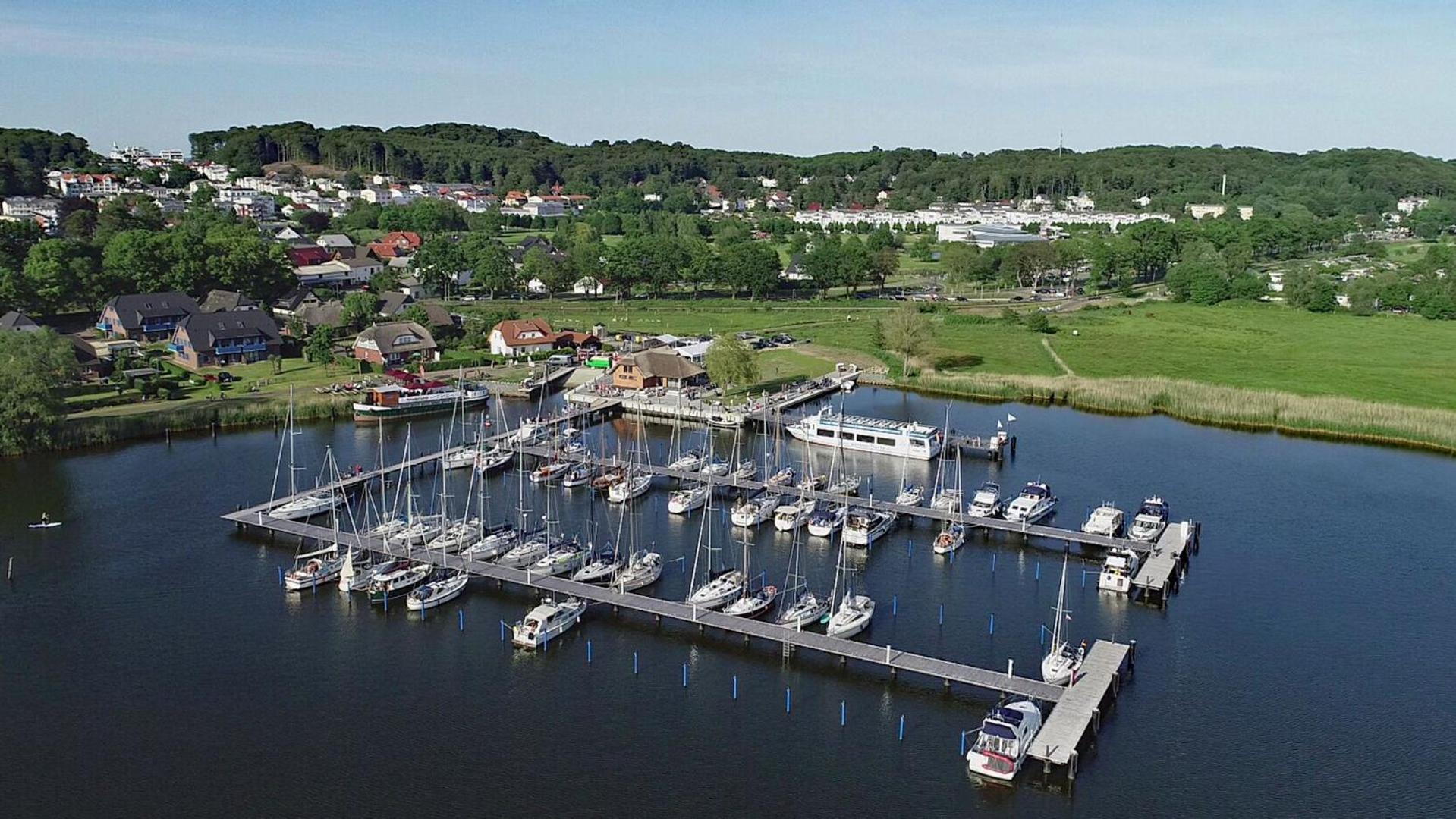 Haus Baltic 12 Mit Balkon - Zentrale Lage Im Ostseebad Sellin 외부 사진